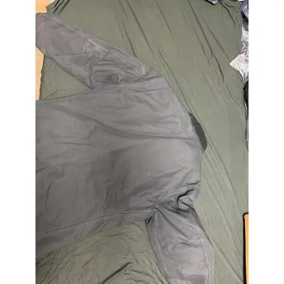 Carhartt black jacket medium